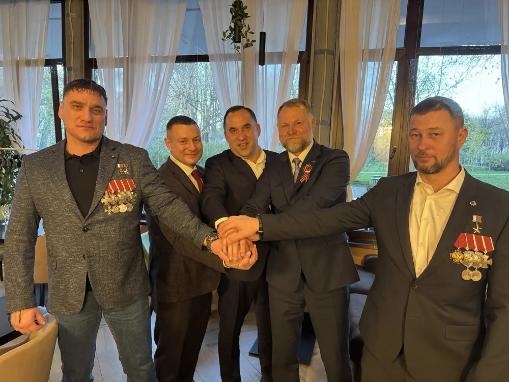 СТАРТ АКЦИИ «ЛИЦА НАШЕЙ ПОБЕДЫ» В САНКТ-ПЕТЕРБУРГЕ СТАРТ АКЦИИ «ЛИЦА НАШЕЙ ПОБЕДЫ» В САНКТ-ПЕТЕРБУРГЕ